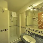 Aurora Garden Hotel 3*