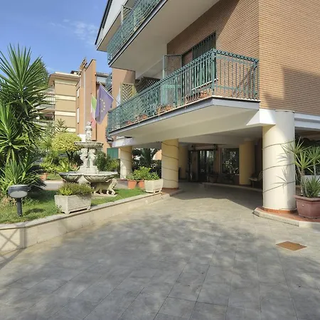 Aurora Garden ホテル ローマ