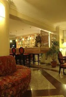 ホテル Aurora Garden ローマ