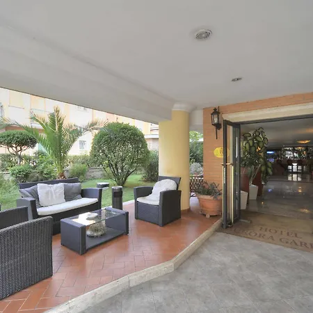 Aurora Garden ホテル ローマ