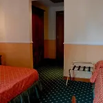 Hotell Aurora Garden