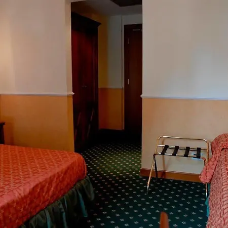 Hotell Aurora Garden