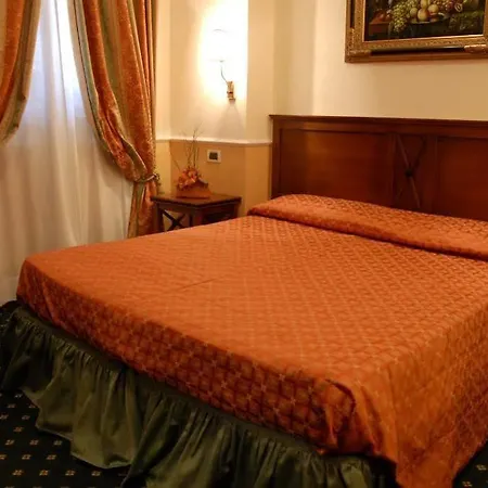 Hotell Aurora Garden Rom