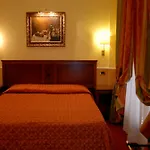 Aurora Garden Hotel 3*