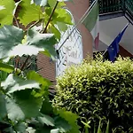 Aurora Garden