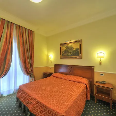 Aurora Garden 3* Рим